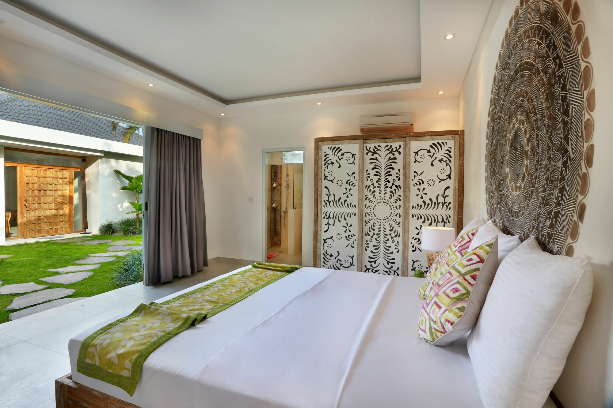 Seminyak White Design Villa Exterior foto
